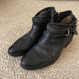 A.S.98 black Italian leather ankle boots